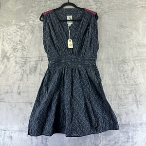 Burning Torch Anthropologie Dress Women's M Black & Gray Red Contrast Detail.